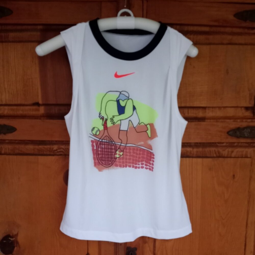 Nike tank top with mesh overshirt NWOT - Picture 3 of 12